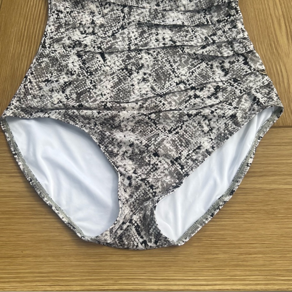 Calvin Klein Viper One Shoulder Starburst 1 Pc Swimsuit Sz 10 Never Worn No Tags - Picture 4 of 11